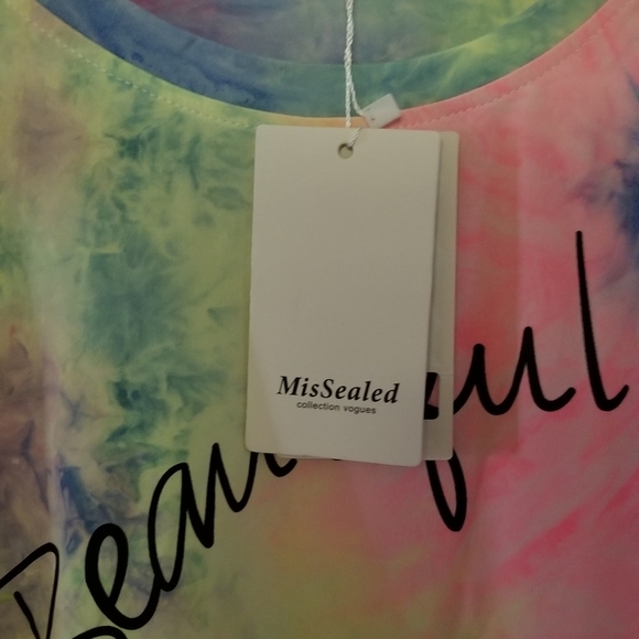 BEAUTIFUL tie dye top 2X... NWT - Picture 2 of 7